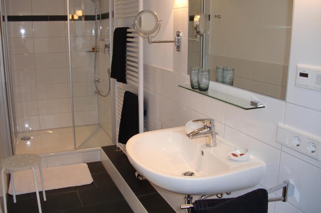 Gaestehaus Mietz Bad Neuenahr-Ahrweiler Zewnętrze zdjęcie